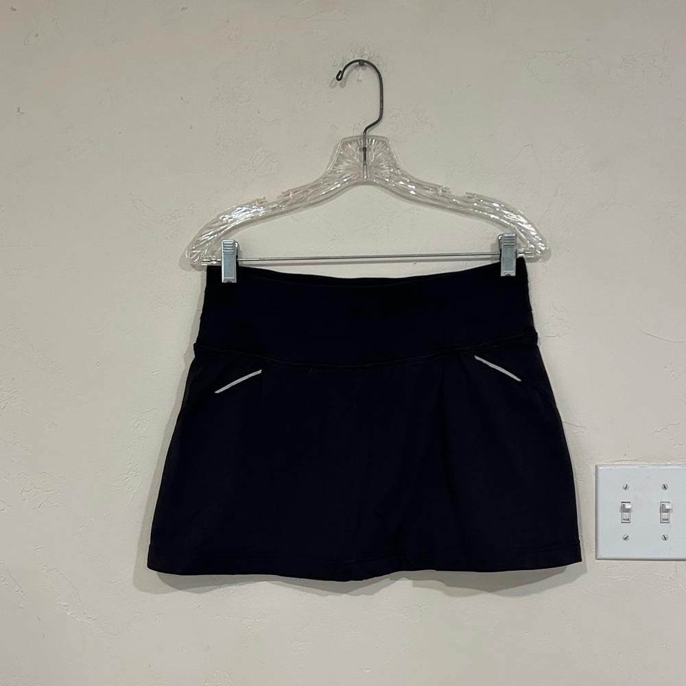 Athleta Black Relay Skort Skirt Lined Shorts Womens Sz small Activewear